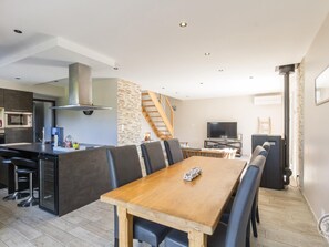 Dining - Comfortable house for 8 pers. with private garden in Montmartin-sur-Mer (Montmartin-sur-Mer)
