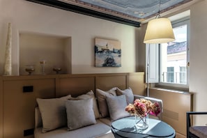 Appartement | Salle de séjour | Télévision de 30 pouces avec chaînes numériques