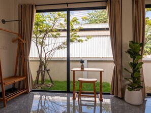 الإطلالة من المنشأة