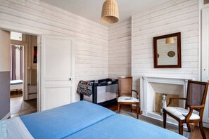 3 camere, ferro/asse da stiro, Wi-Fi