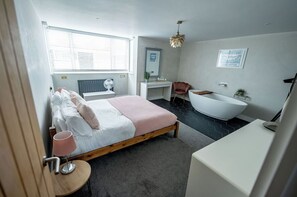 Room - Seaside Retreat| Steps from Brighton Beach (Brighton and Hove)