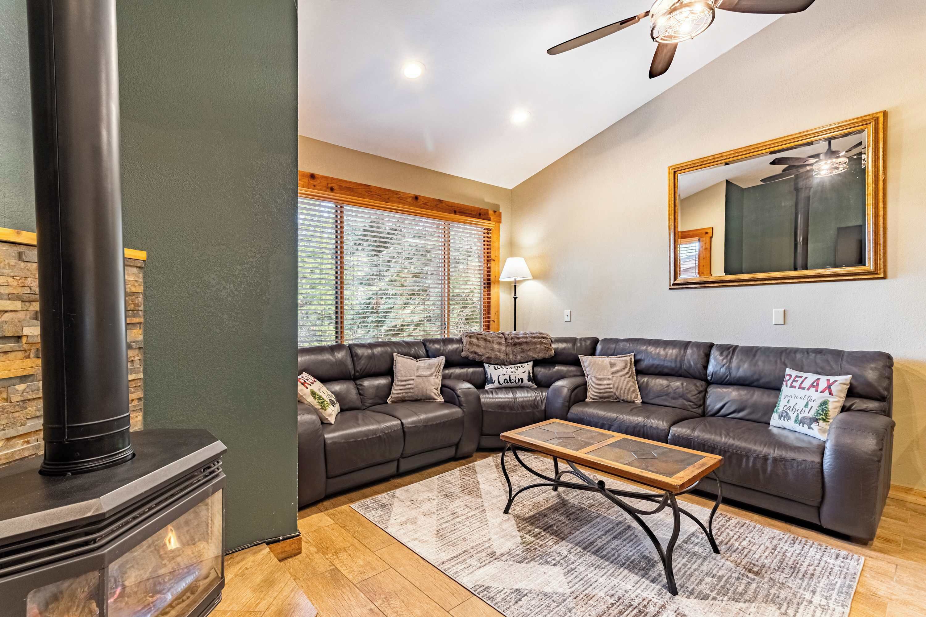 Smart TV, fireplace, table tennis, books