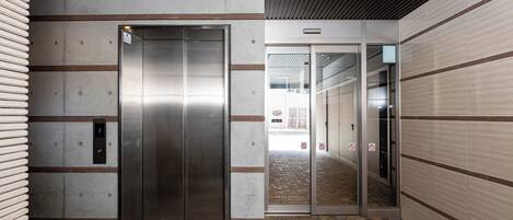 Elevator