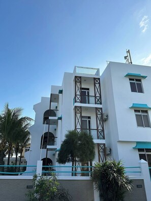 Exterior - Pingouinvillas : Holiday Rental Mauritius (Blue Bay)