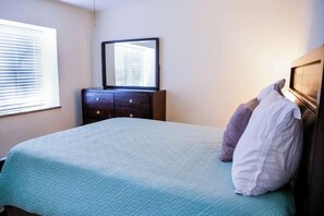 Room - Vacation Villa Ocala (Ocala)