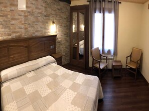 Chambre Standard double | Accès au Wi-Fi (inclus)