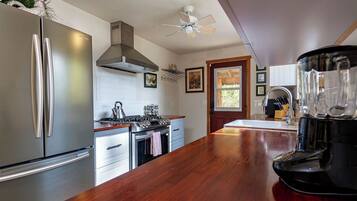 Standard Cabin | Private kitchen