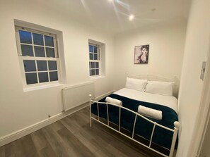 Apartment, 2 Bedrooms | 2 bedrooms - Boswell Elite Two Bed Apartment (Croydon)