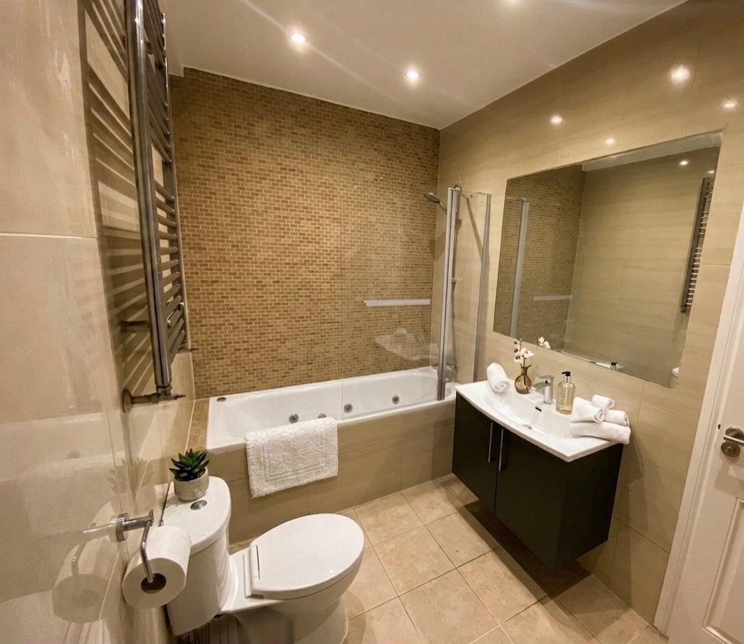 Apartment, 2 Schlafzimmer | Badezimmer