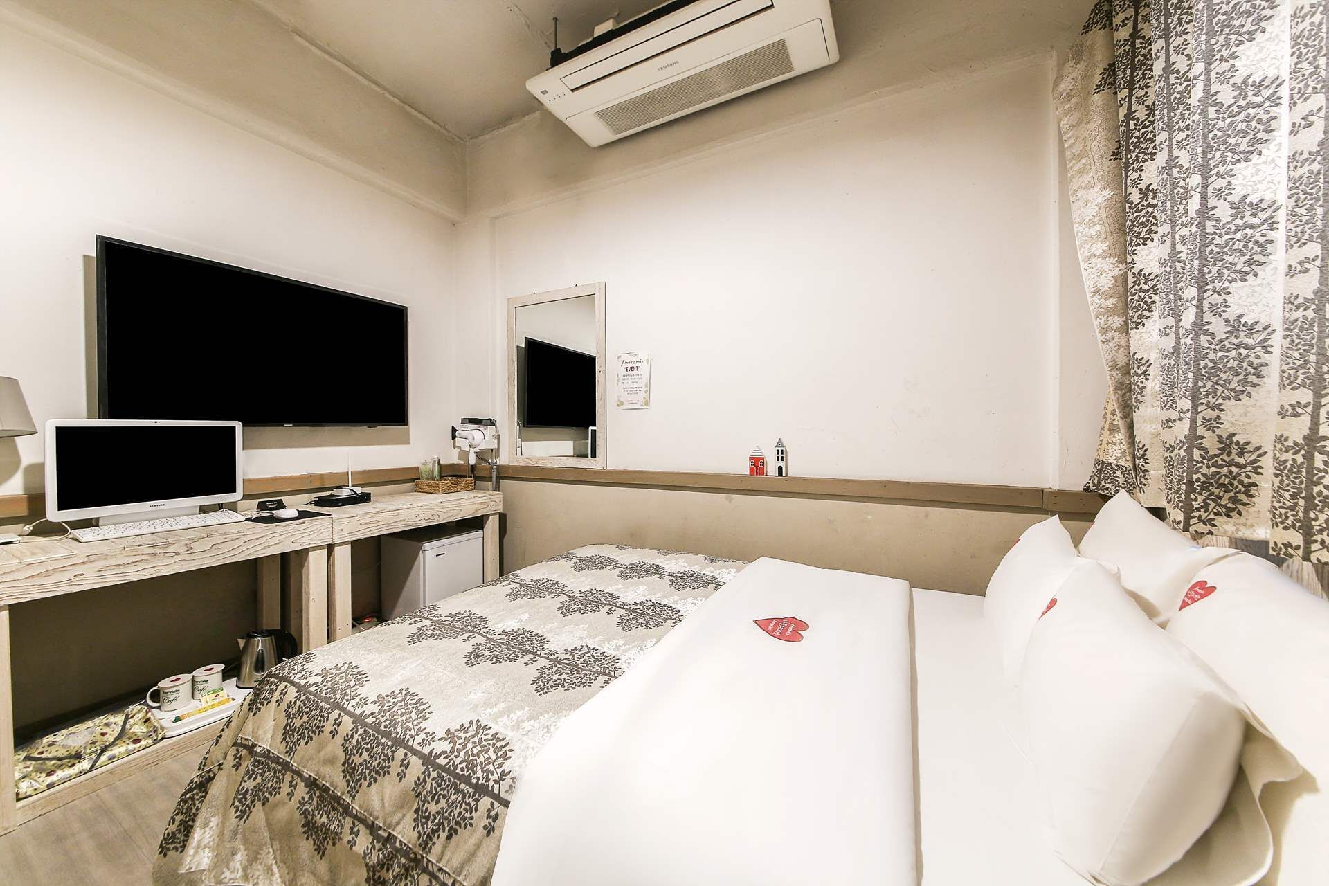 Szoba kétszemélyes ággyal | Ingyenes wifi