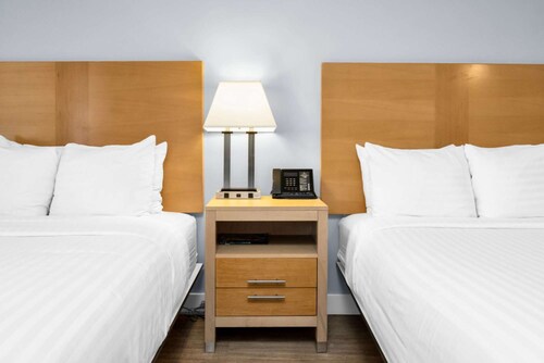 Bay Area Escape | 2 Doubles + Free Breakfast & Parking