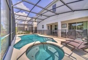 Outdoor pool - Stunning Bright Family Home Sleeps 25 BL102 (Kissimmee)