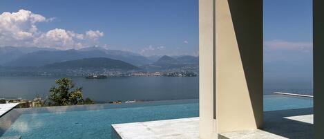 Villa - 4 sovrum - privat pool - utsikt mot trÀdgÄrden | Pool | Utomhuspool