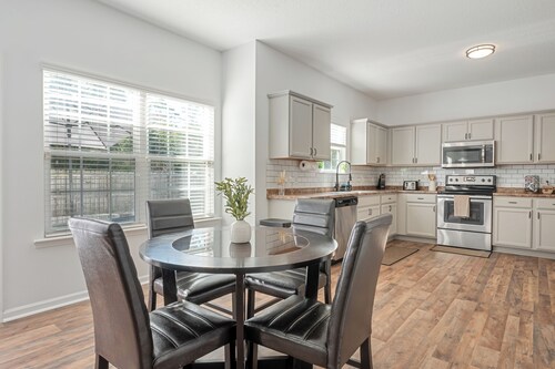 Game & Gather House Close To Savannah GA