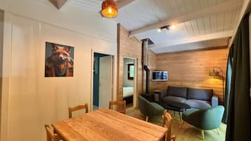 Chalet | Tempat makan