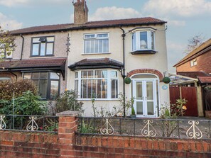 Exterior - 57 Broadway West (Chester)