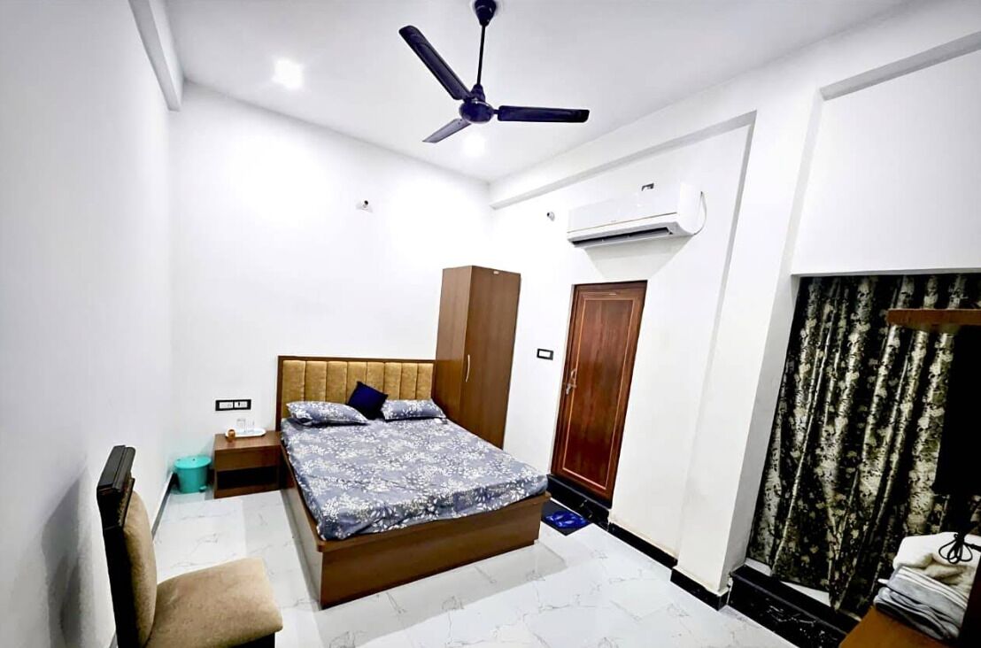 Habitación doble Deluxe, vista a la ciudad | Wifi gratis 