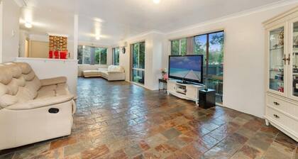 Metawise Cozy Family Room4 in Shared Home Free Parking