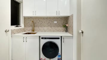 House | 1 bedroom, Internet