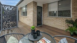 Apartment - Prickly Pear Stays in Adamstown, 1-br (Newcastle)