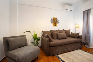 House | 1 bedroom, Internet - Central Athens Fully-equipped Getaway in Victoria (Athens)