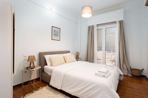 Apartment | 1 bedroom, Internet - Central Athens Fully-equipped Getaway in Victoria (Athens)