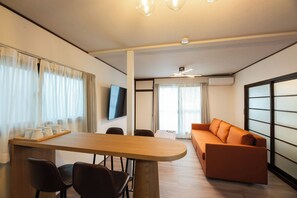 Family Room | In-room dining - Ojanse Hakata (Fukuoka)