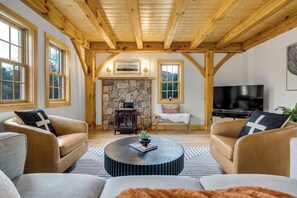 Living area - Timberframe Cabin with Hot Tub Close to Sunday River! (Bethel)