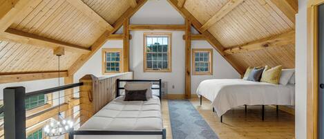 2 bedrooms, internet, bed sheets