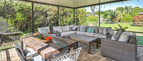 House (3 Bedrooms) | Front of property