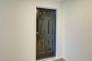 Interior - 1 Mi to University of Cincinnati: 3rd-floor Condo! (Cincinnati)