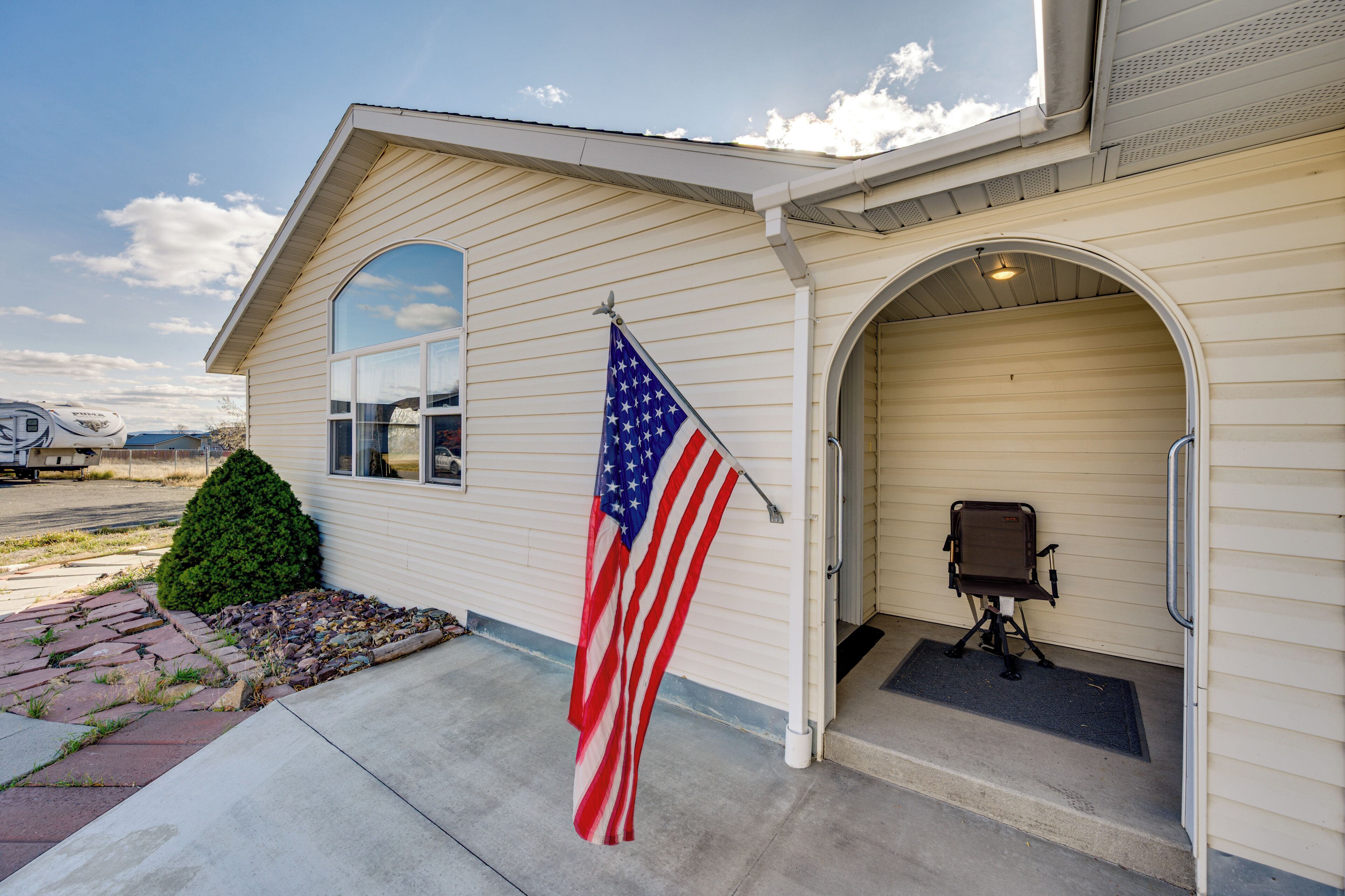 House (2 Bedrooms) | Bahagian dalam