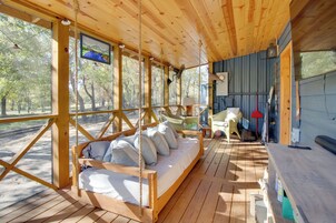 House (1 Bedroom) | Interior