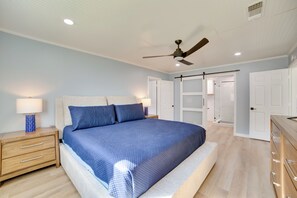 Casa (2 Bedrooms) | Interior