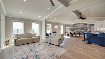 Rumah (2 Bedrooms) | Interior