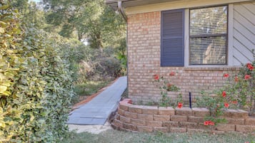 Apartment (0 Bedroom) | Interior