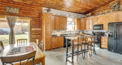 On 17 Acres! Countryside Retreat in Louisburg
