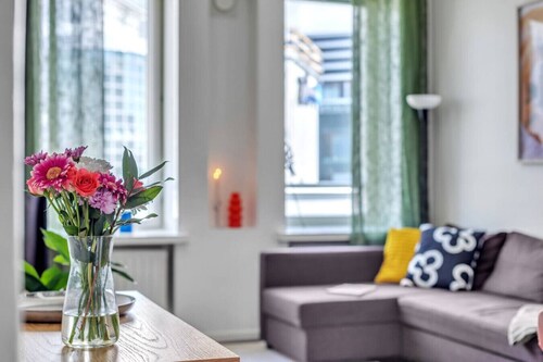 Nordic Top-Floor | Kamppi Square | 100m tram/bus