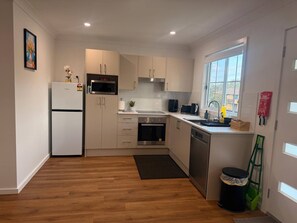 Căn hộ, 2 phòng ngủ, sân hiên | Nội thất