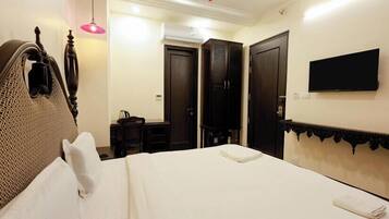 Deluxe Room | Free WiFi
