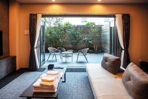 Quarto luxo | Opções para refeição no quarto
