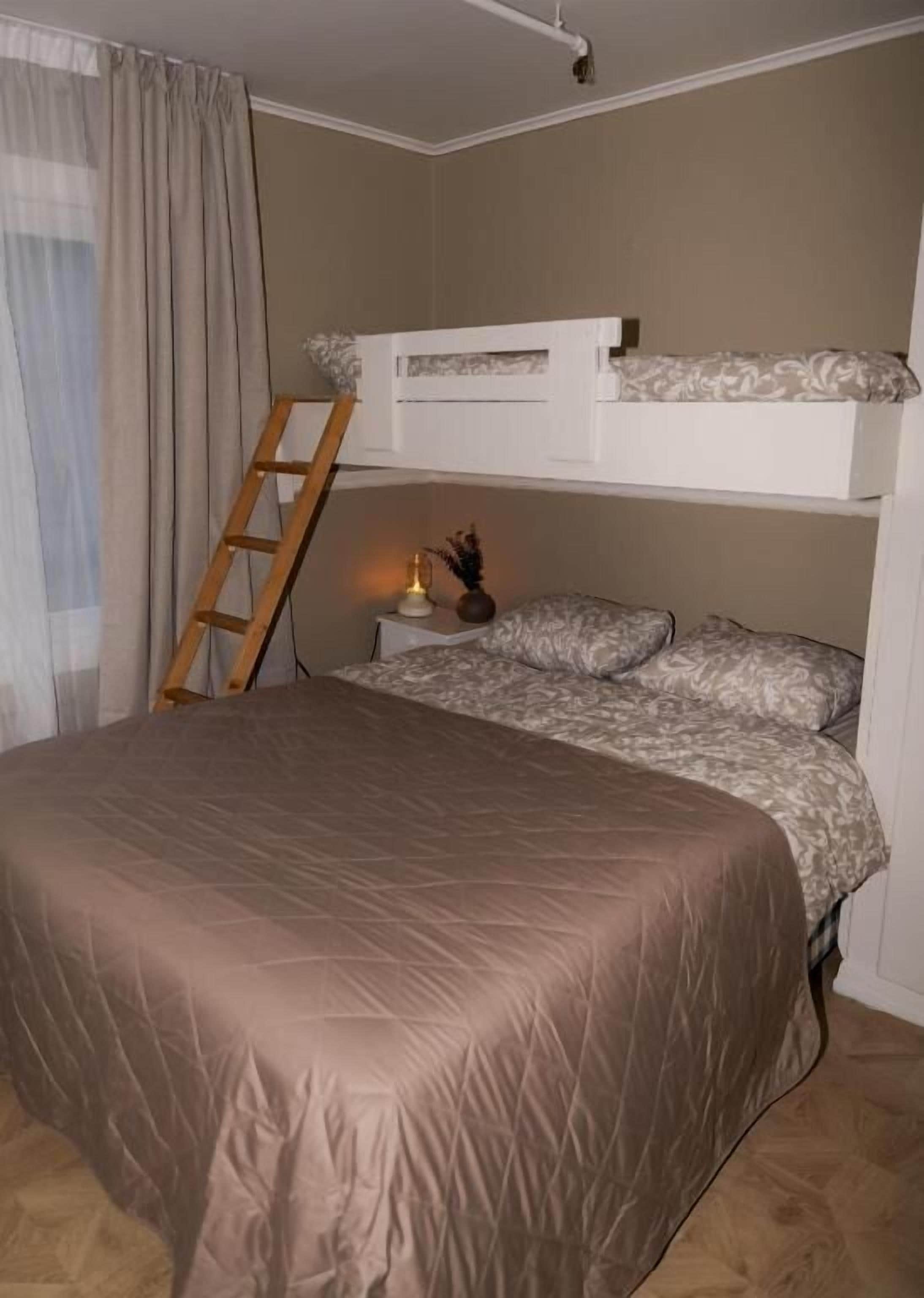 Kannettavalle tietokoneelle sopiva työtila, ilmainen Wi-Fi