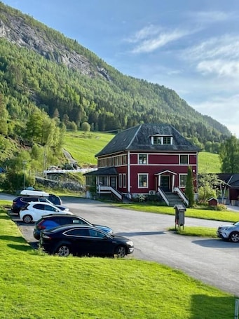 Property grounds. Huset Vårt Bed and Breakfast