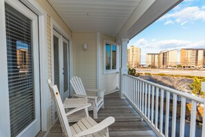 Terrace/patio - Elegantly designed 4 bed, 4.5 bath home in the exclusive Sandcastle Community of Sea Colony; Private Beach, Community Pools, Fitness, Tennis, Playgrounds, Basketball Courts. (South Bethany)