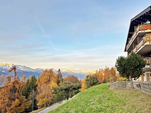 Lift Bear Lodge - 4Valleys - Swiss Alps