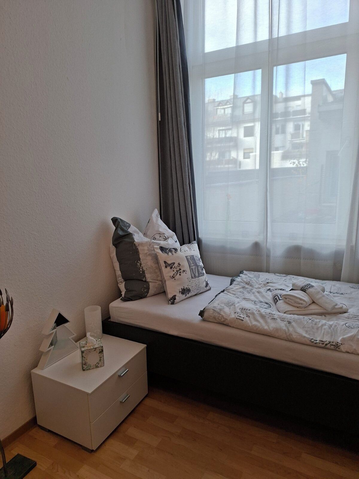 1 Schlafzimmer, Reisekinderbett, kostenloses WLAN, Bettwäsche