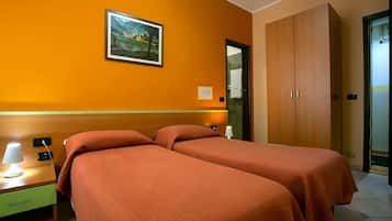 ํธ์๋ฃธ | ๊ฐ์ค ๋ด ๊ธ๊ณ , ์๋ง ์ปคํผ, ๋ฌด๋ฃ WiFi