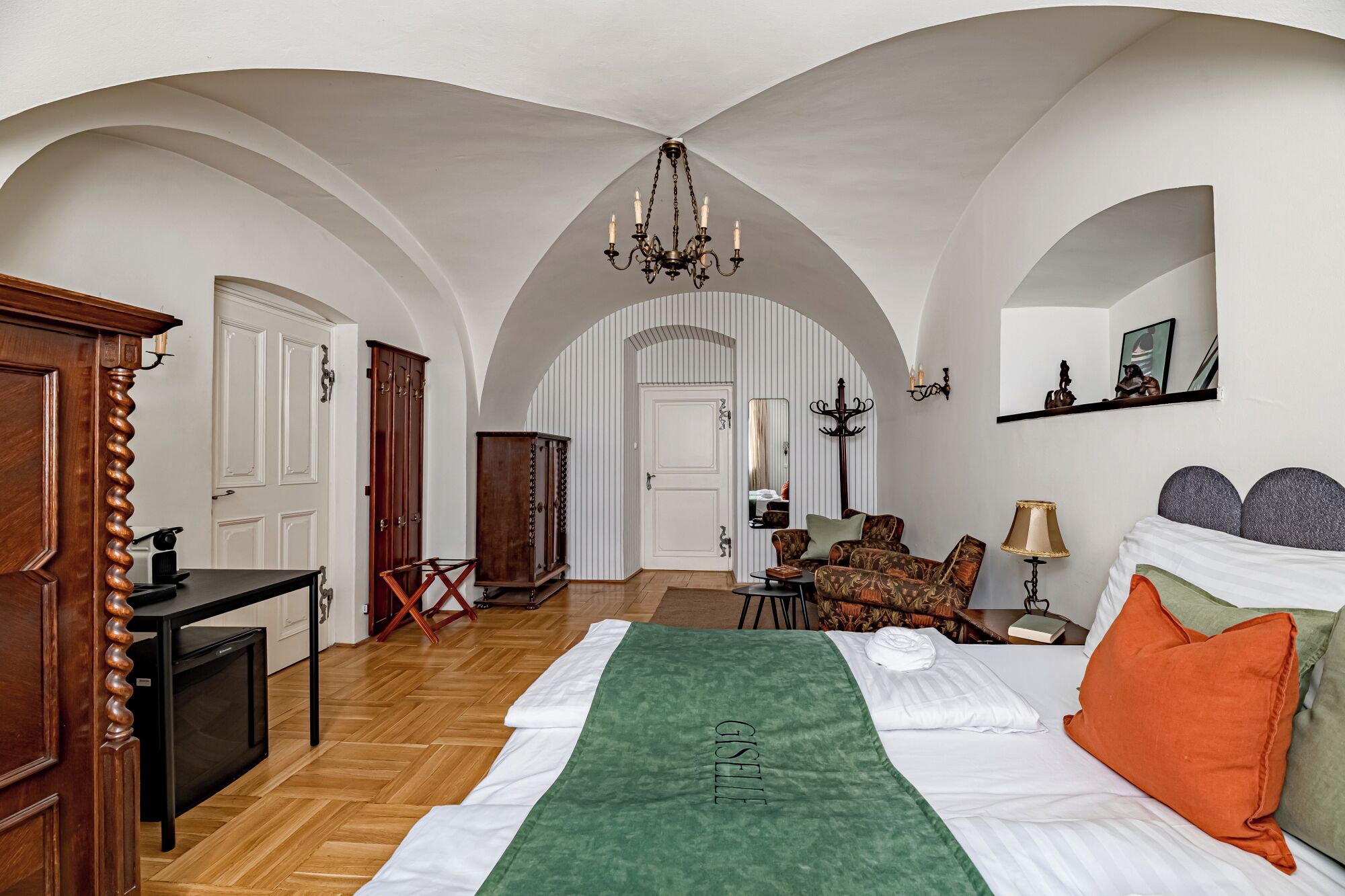 더블룸 | 무료 WiFi