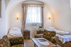 Habitación estándar con 2 camas individuales | Wifi gratis 