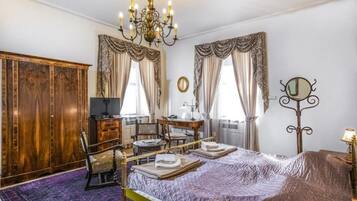 Standard Double Room | Free WiFi